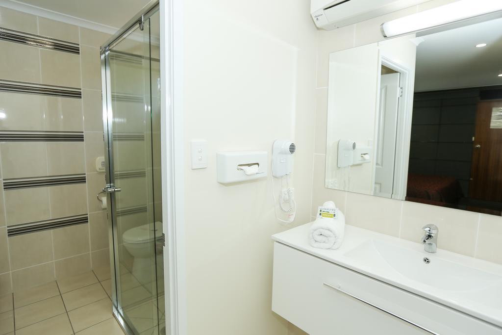 Amber Lodge Motel Gladstone Room photo